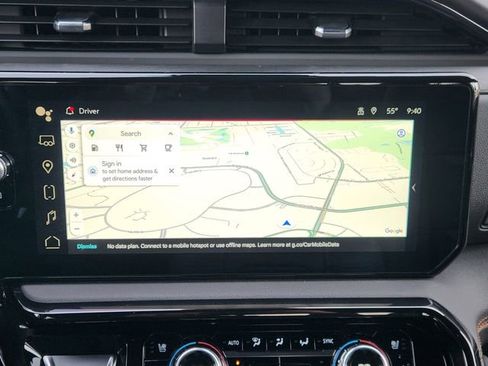 Used 2024 GMC Sierra 2500 AT4 w/ AT4 Premium Plus Package image 14