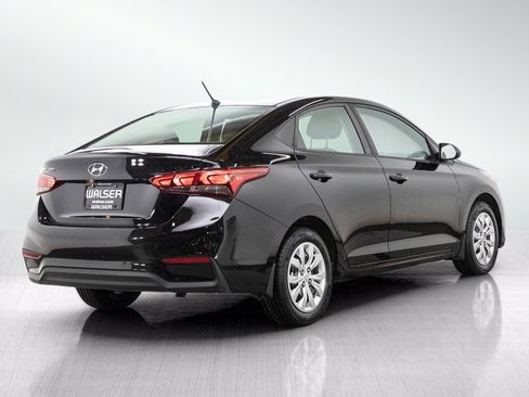 Used 2018 Hyundai Accent SE FWD image 5