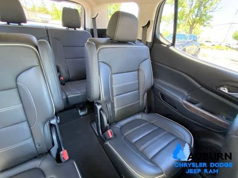 Used 2020 GMC Acadia Denali w/ Denali Ultimate Package AWD/4WD image 24