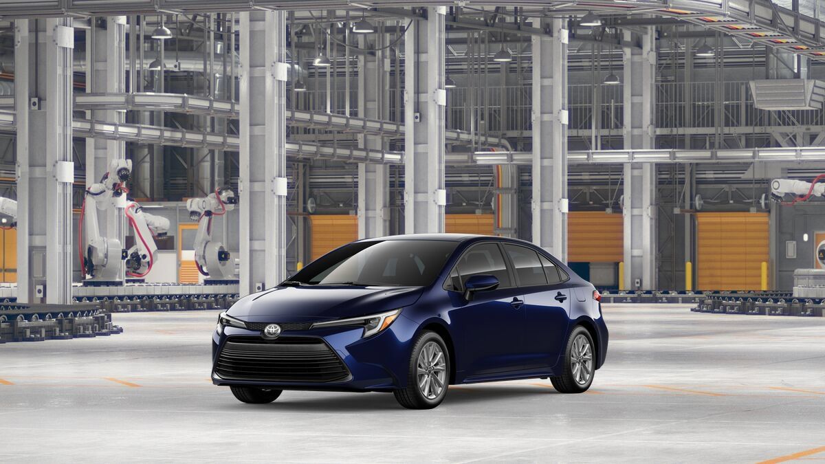 New 2027 Toyota Corolla LE FWD image 1