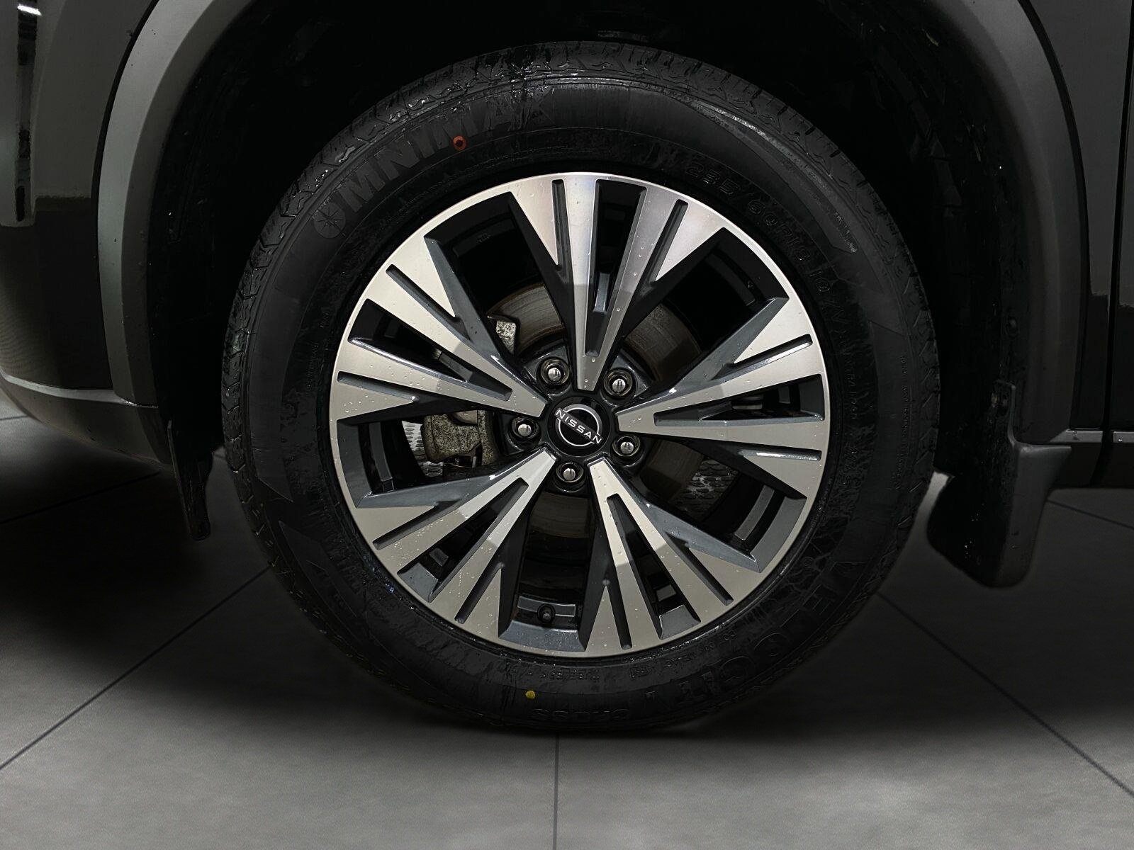 Certified 2023 Nissan Rogue SV AWD/4WD image 11