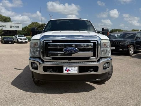 Used 2016 Ford F250 Lariat w/ Lariat Ultimate Package AWD/4WD image 2