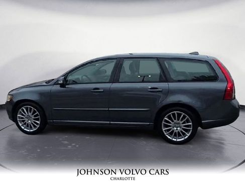 Used 2009 Volvo V50 2.4i image 7