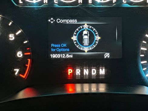Used 2018 Ford F150 XL w/ Equipment Group 101A Mid AWD/4WD image 5