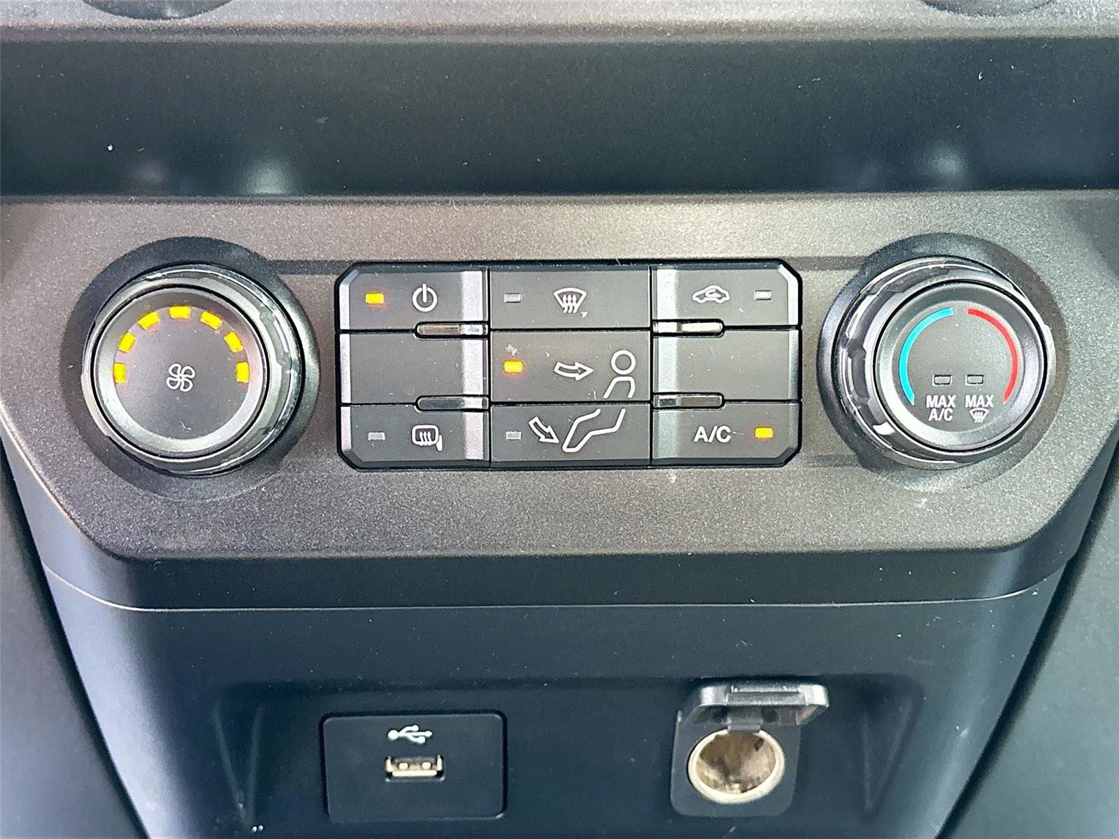 Used 2019 Ford F550 4x4 Regular Cab Super Duty image 15