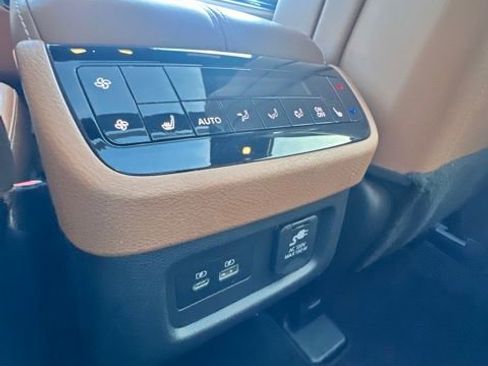 Used 2023 INFINITI QX60 Autograph w/ Cargo Package image 35