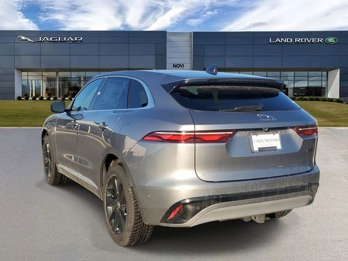 New 2026 Jaguar F-PACE R-Dynamic S image 2