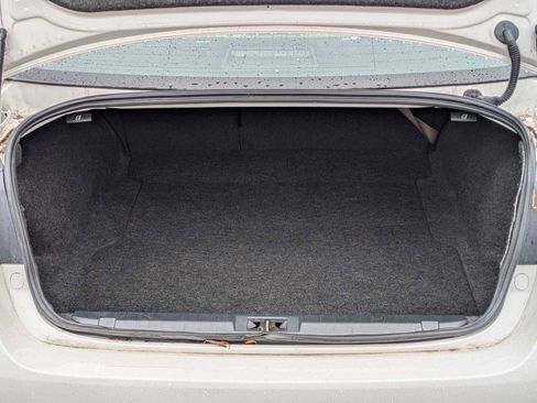 Used 2016 Subaru Legacy 2.5i Limited image 34