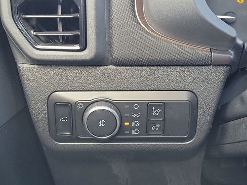 Used 2023 Ford Bronco Sport Outer Banks w/ Tech Package image 14