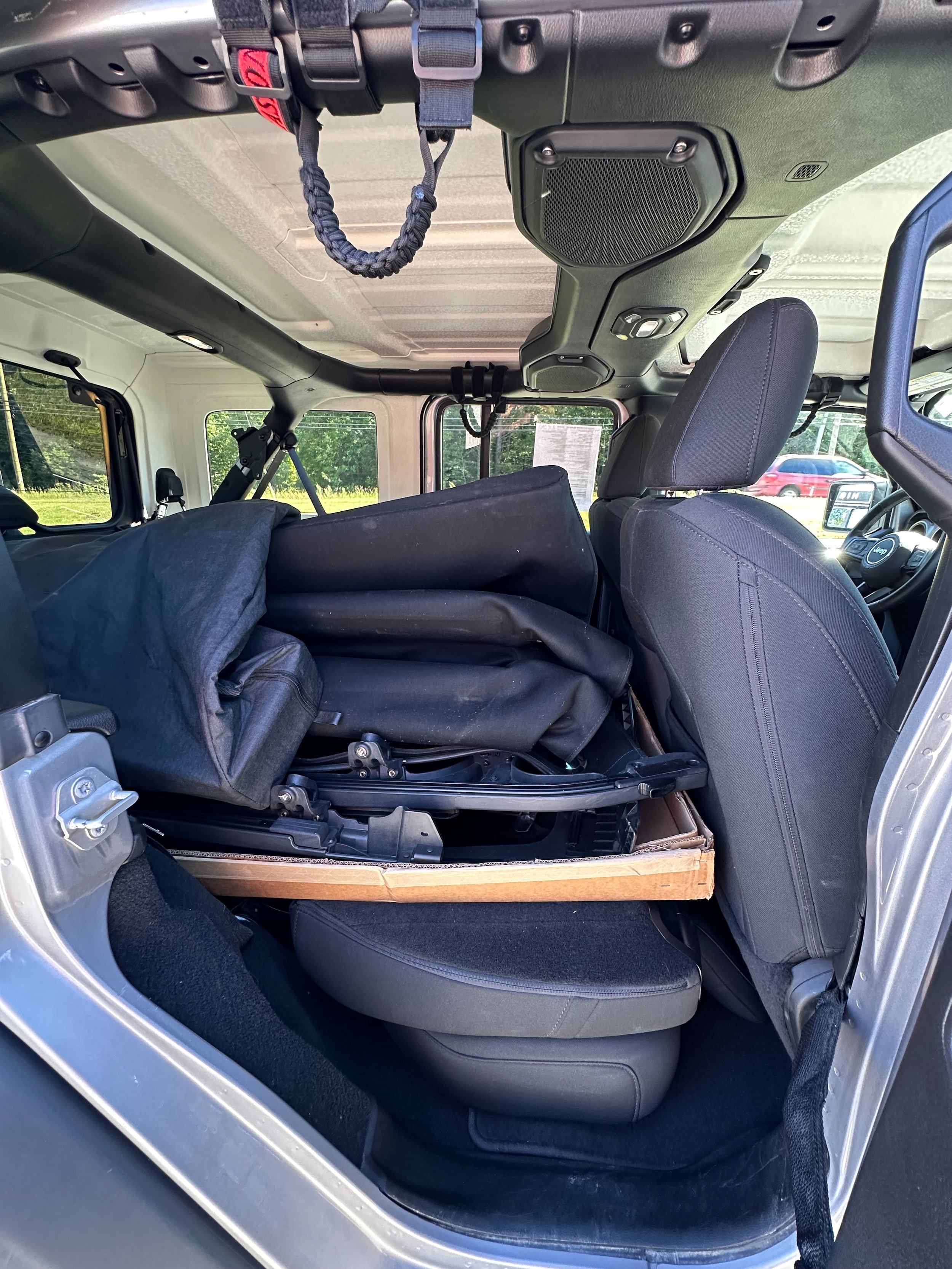 Used 2018 Jeep Wrangler Unlimited Sport S AWD/4WD image 21