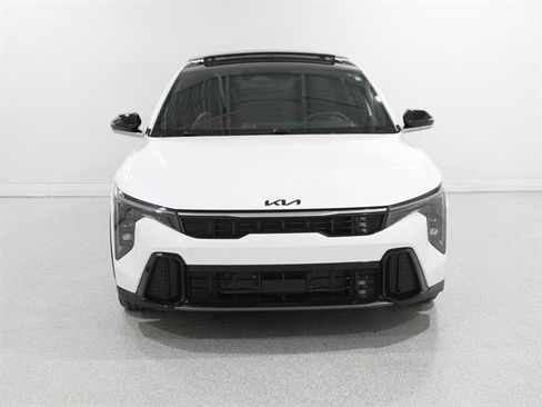 Used 2025 Kia K4 GT-Line w/ GT-Line Premium Package image 2