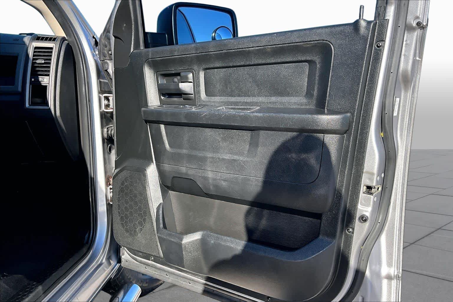 Used 2019 RAM 1500 Tradesman w/ Chrome Plus Package RWD image 22