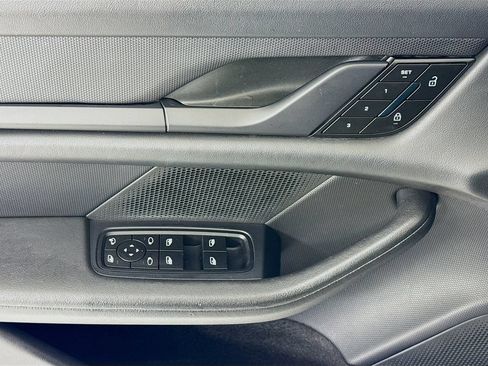 Certified 2023 Porsche Taycan RWD image 11