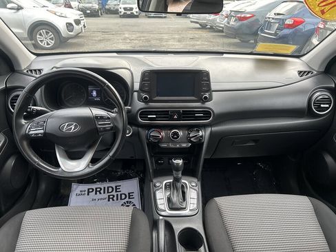 Used 2018 Hyundai Kona SEL image 9
