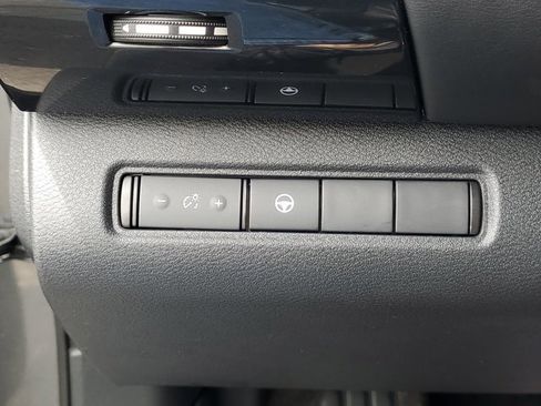 Certified 2022 Nissan Pathfinder SV AWD/4WD image 8