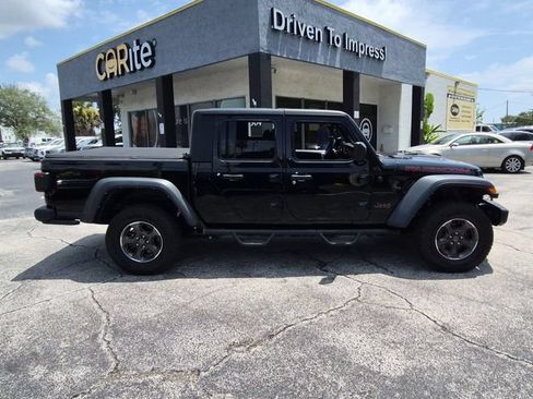 Used 2022 Jeep Gladiator Rubicon w/ LED Lighting Group AWD/4WD image 4