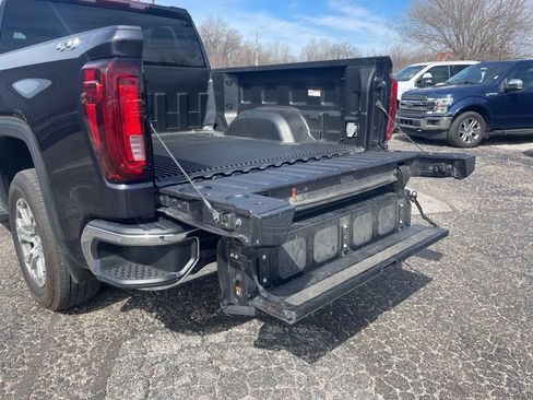 Used 2024 GMC Sierra 1500 SLT AWD/4WD image 6
