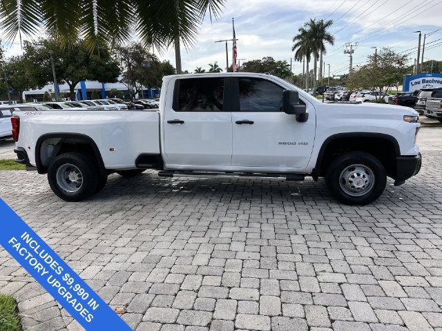 Used 2026 Chevrolet Silverado 3500 W/T AWD/4WD image 14