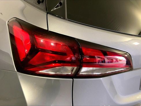 Used 2023 Chevrolet Equinox LT AWD/4WD image 27
