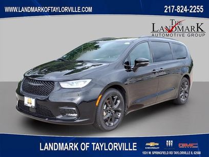 Used 2025 Chrysler Pacifica Limited