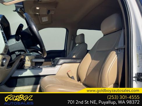 Used 2019 Ford F350 Lariat w/ Lariat Value Package AWD/4WD image 14