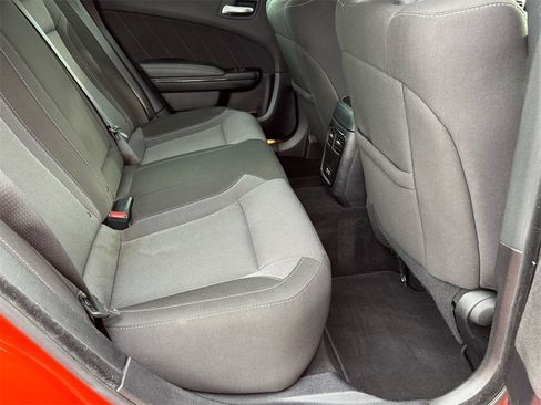 Used 2021 Dodge Charger SXT w/ Blacktop Package image 18