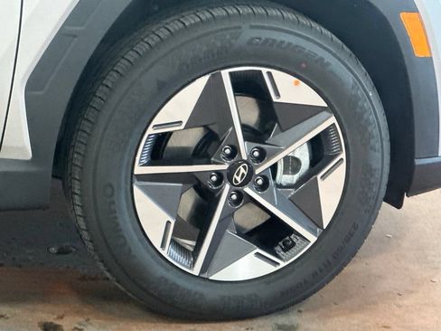 New 2026 Hyundai Tucson SEL Plus FWD image 9