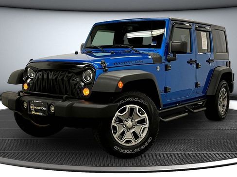 Used 2016 Jeep Wrangler Unlimited Rubicon AWD/4WD image 3