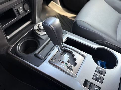 Used 2022 Toyota 4Runner SR5 Premium AWD/4WD image 15