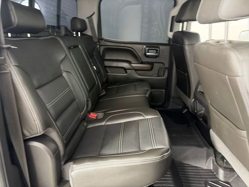 Used 2018 GMC Sierra 1500 Denali image 28
