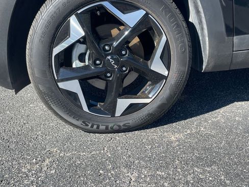 Used 2025 Kia Seltos S image 23