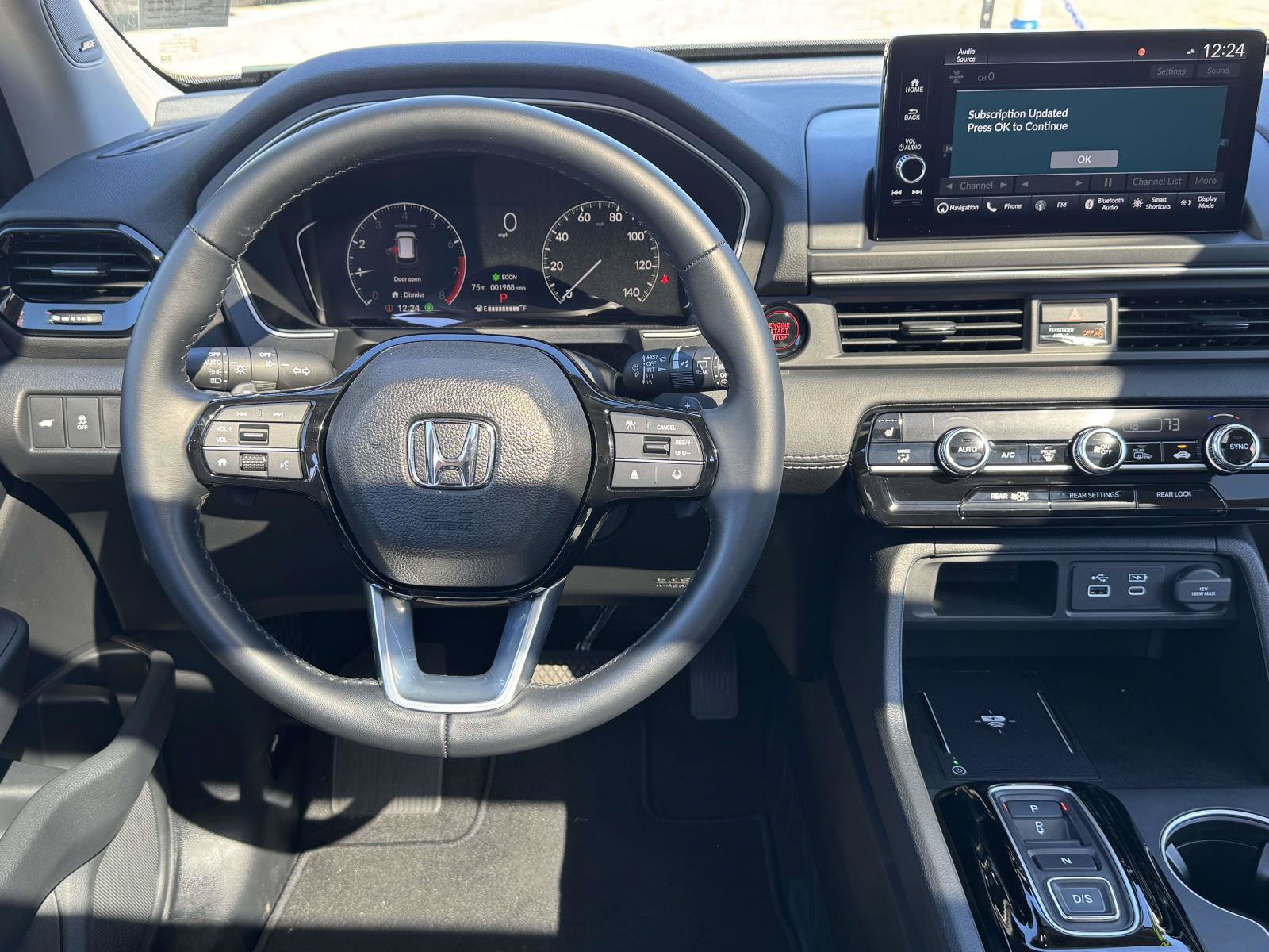 Used 2025 Honda Pilot Touring image 36