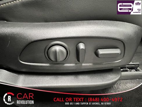 Used 2020 Chevrolet Traverse Premier w/ Redline Edition AWD/4WD image 53