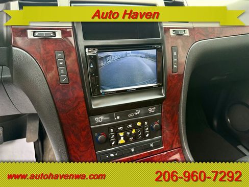 Used 2007 Cadillac Escalade AWD w/ Information Package image 12