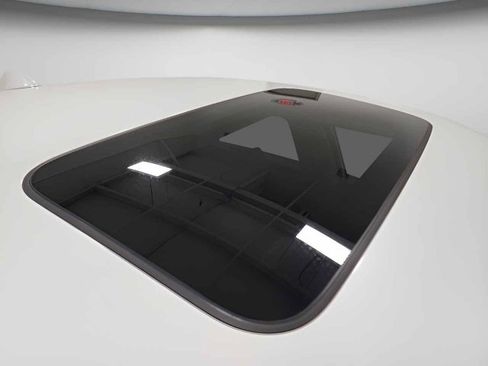 Certified 2022 Honda Accord Touring image 16