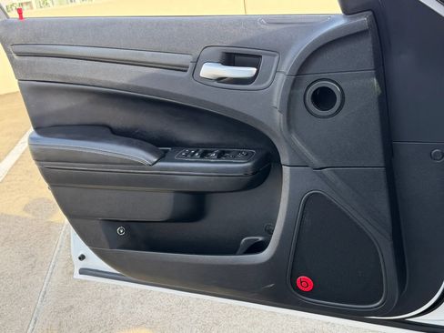 Used 2013 Chrysler 300 S RWD image 53
