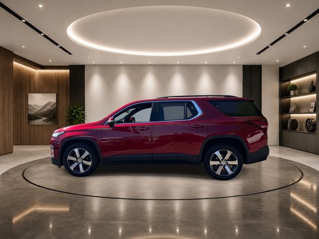 Used 2023 Chevrolet Traverse LT w/ LT Premium Package AWD/4WD image 4