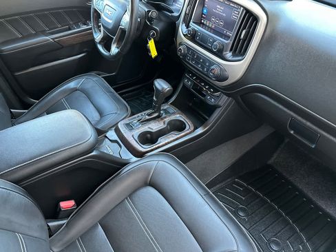 Used 2021 GMC Canyon Denali AWD/4WD image 15