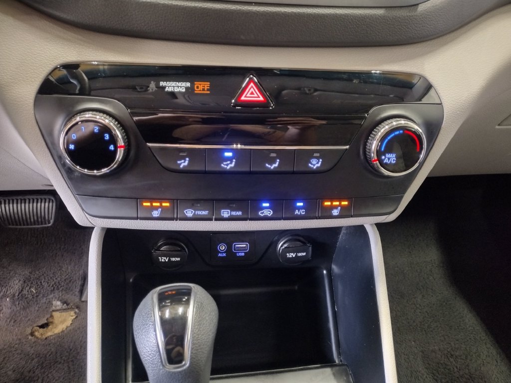 Used 2018 Hyundai Tucson SEL FWD image 25