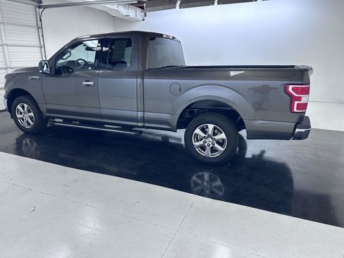 Used 2018 Ford F150 XLT w/ Equipment Group 301A Mid RWD image 12