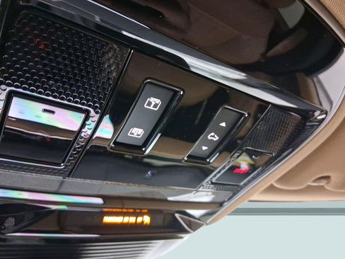 New 2026 Land Rover Range Rover Sport SE image 28