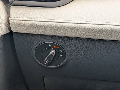 New 2026 Volkswagen Taos S image 22