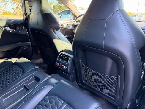 Used 2016 Audi RS 7 Prestige w/ RS 7 Dynamic Package image 47