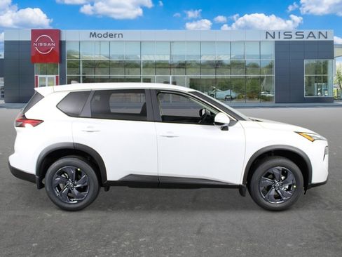 New 2026 Nissan Rogue SV w/ Cold Weather Package FWD image 6