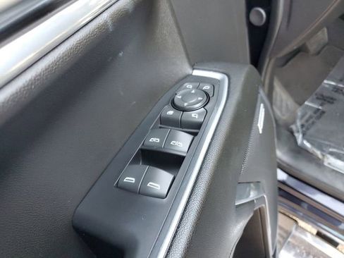 Used 2024 GMC Sierra 1500 SLT w/ SLT Premium Plus Package image 19