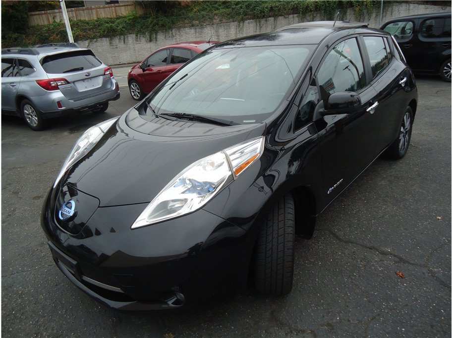 Used 2013 Nissan Leaf SL w/ Premium Pkg FWD image 1