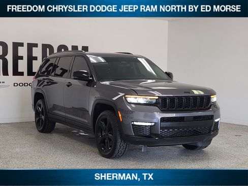 Used 2024 Jeep Grand Cherokee L Limited w/ Black Appearance Package RWD image 2
