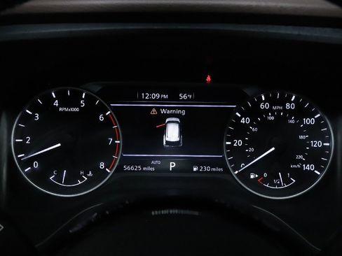 Used 2021 Nissan Rogue SV w/ Premium Package image 26