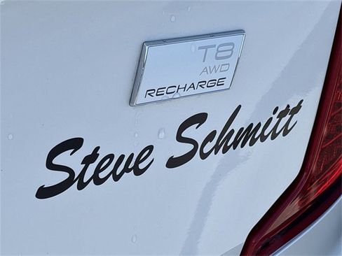 Used 2023 Volvo XC90 T8 Plus image 31
