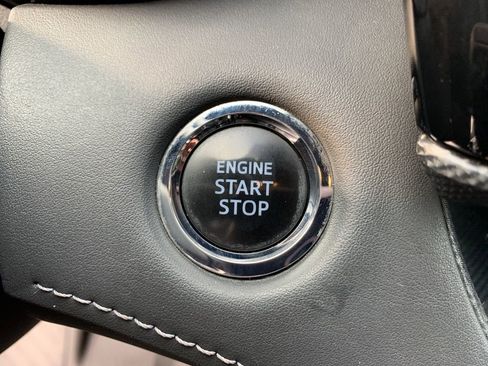 Used 2022 Toyota Highlander XSE image 24